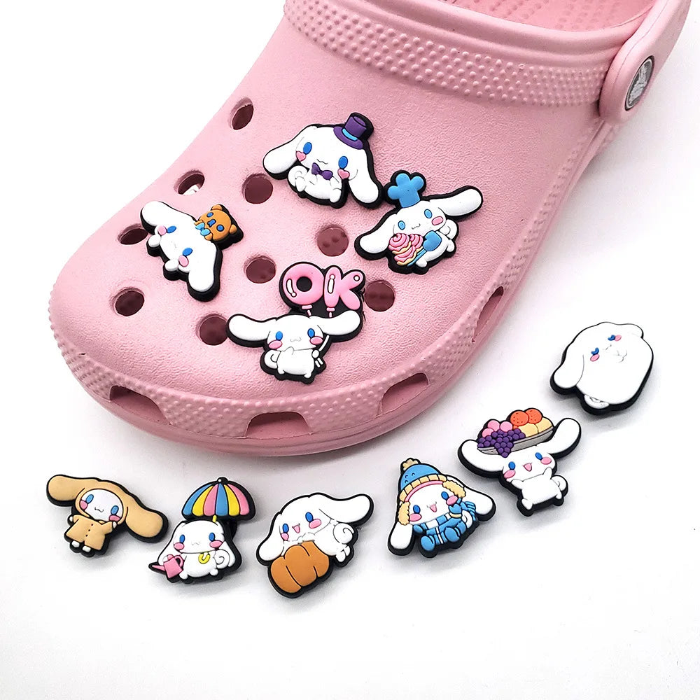 Sanrio 10Pcs Croc Charms Hello Kitty Kuromi My Melody Cinnamoroll Shoe Accessories